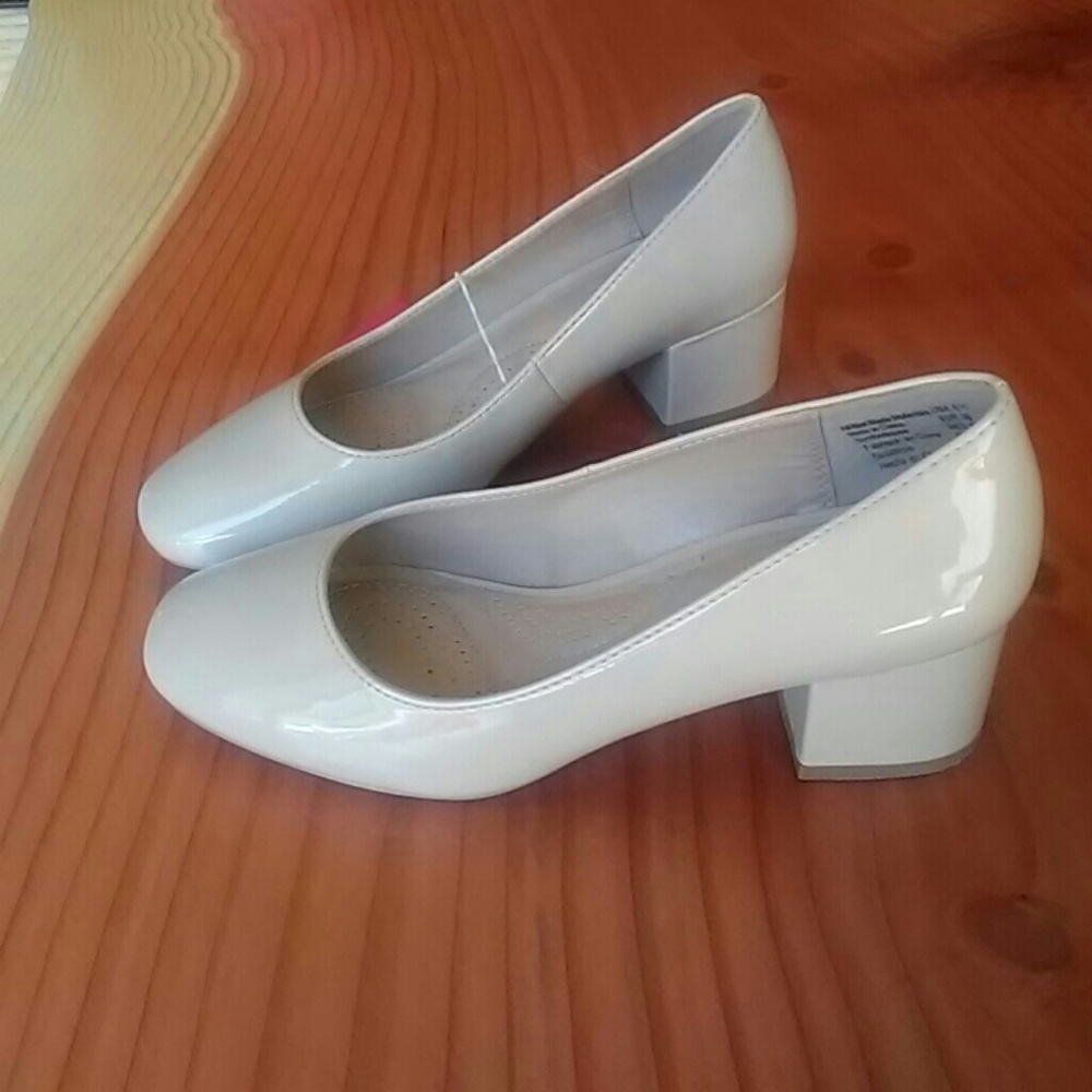 Creamy Nude Chunky Heels